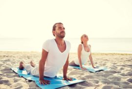 gold-yoga-mykonos-pilates-wellness-massage-vinyansa-yoga